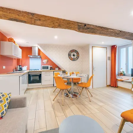 Les Glycines N1 Hébergement de vacances Les Épesses