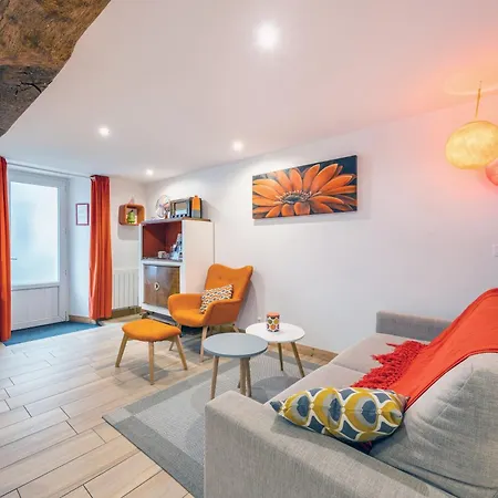 Les Glycines N1 בית נופש